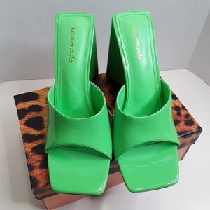 Lemonade Avalon Women's size 10M Pop Green Square Toe Block Heel Sandal